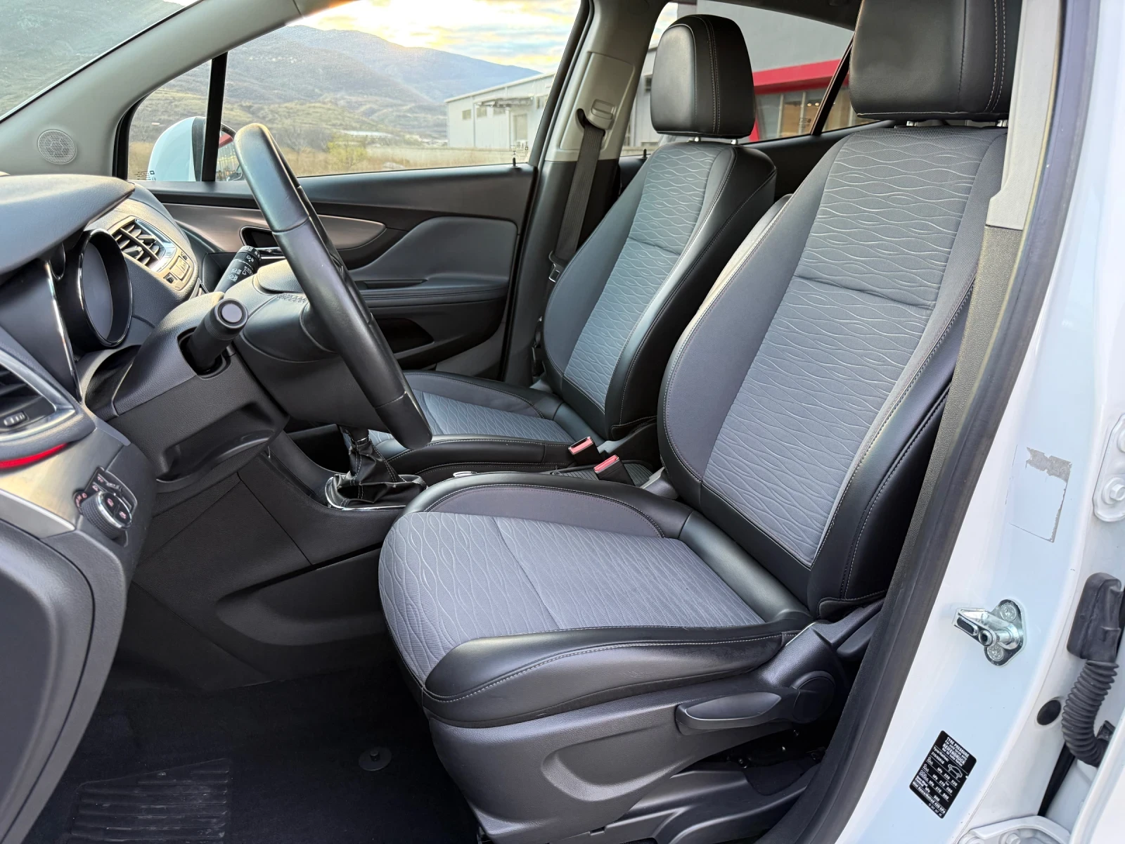 Opel Mokka 1.4 TURBO / LPG / COSMO / KOJA / PARKTRONIC  - изображение 10