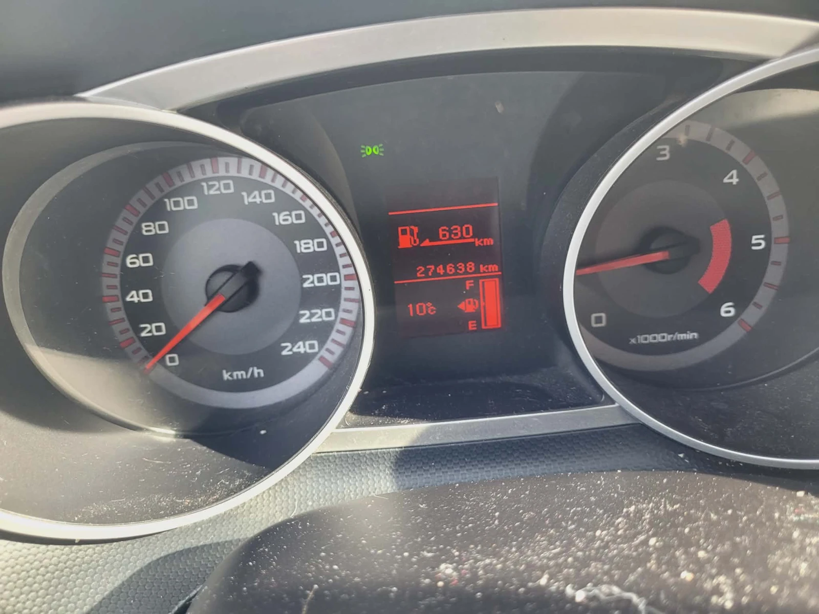 Mitsubishi Outlander, снимка 8 - Автомобили и джипове - 53892948