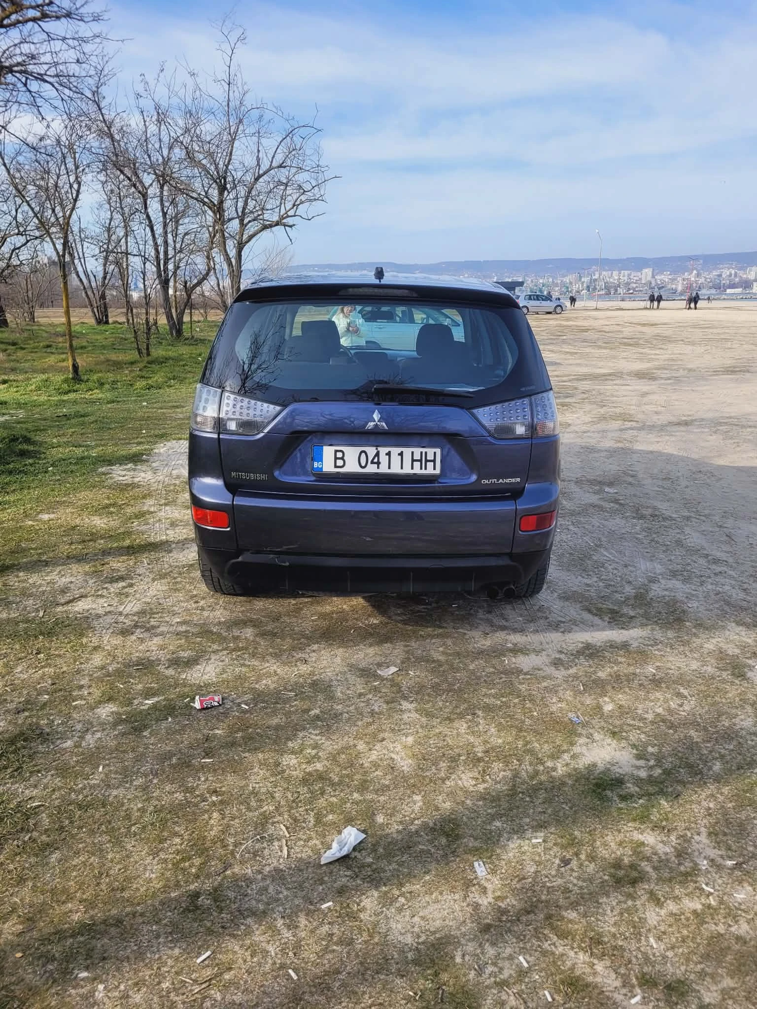 Mitsubishi Outlander, снимка 6 - Автомобили и джипове - 53892948