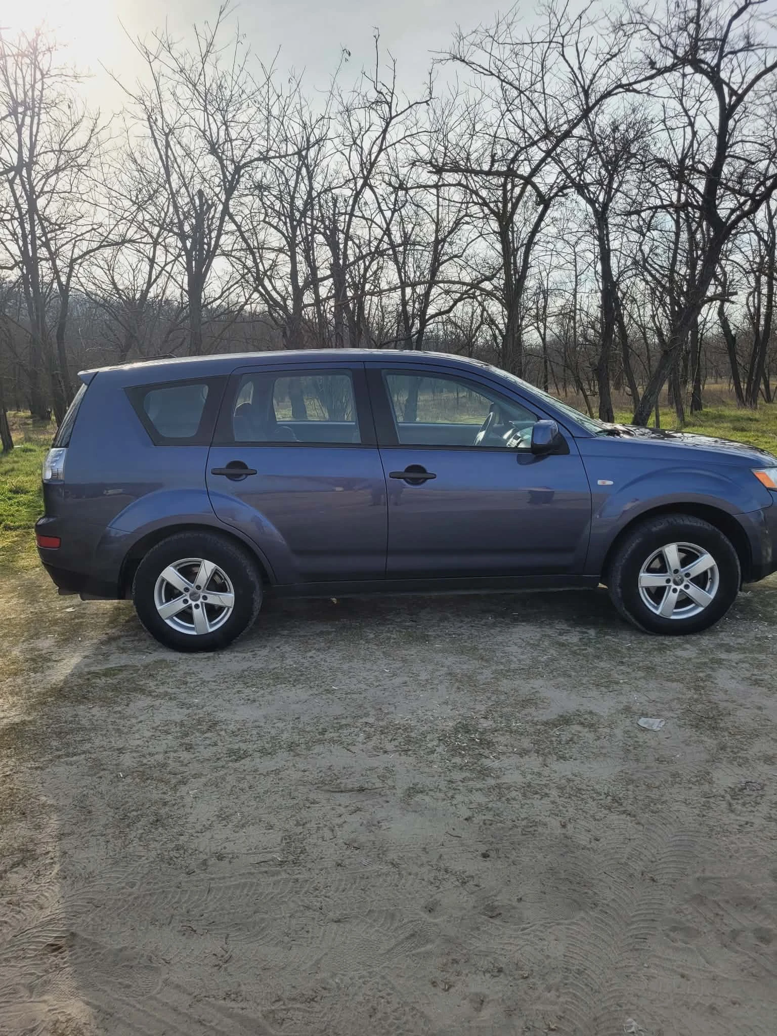 Mitsubishi Outlander, снимка 3 - Автомобили и джипове - 53892948