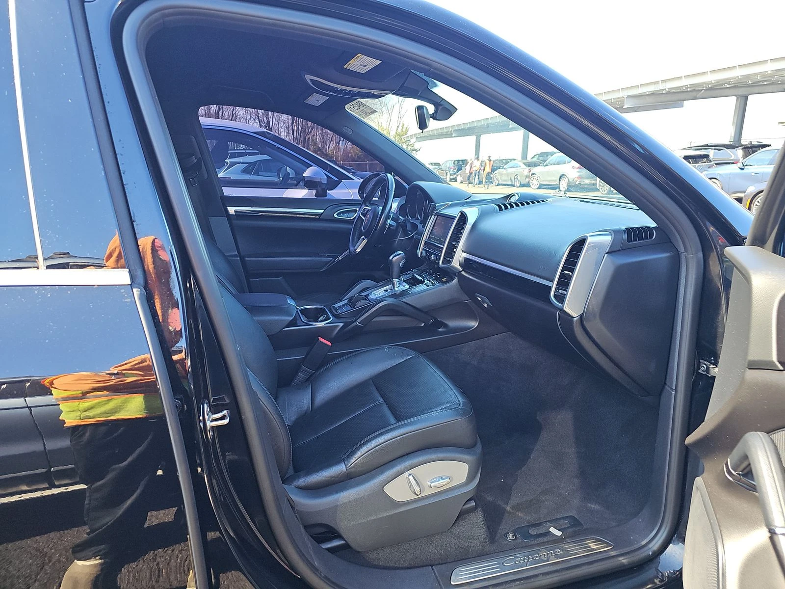 Porsche Cayenne 360КАМЕРА* LANE* ASSIST* ПОДГРЕВ* КЕЙЛЕС* , снимка 12 - Автомобили и джипове - 53916154