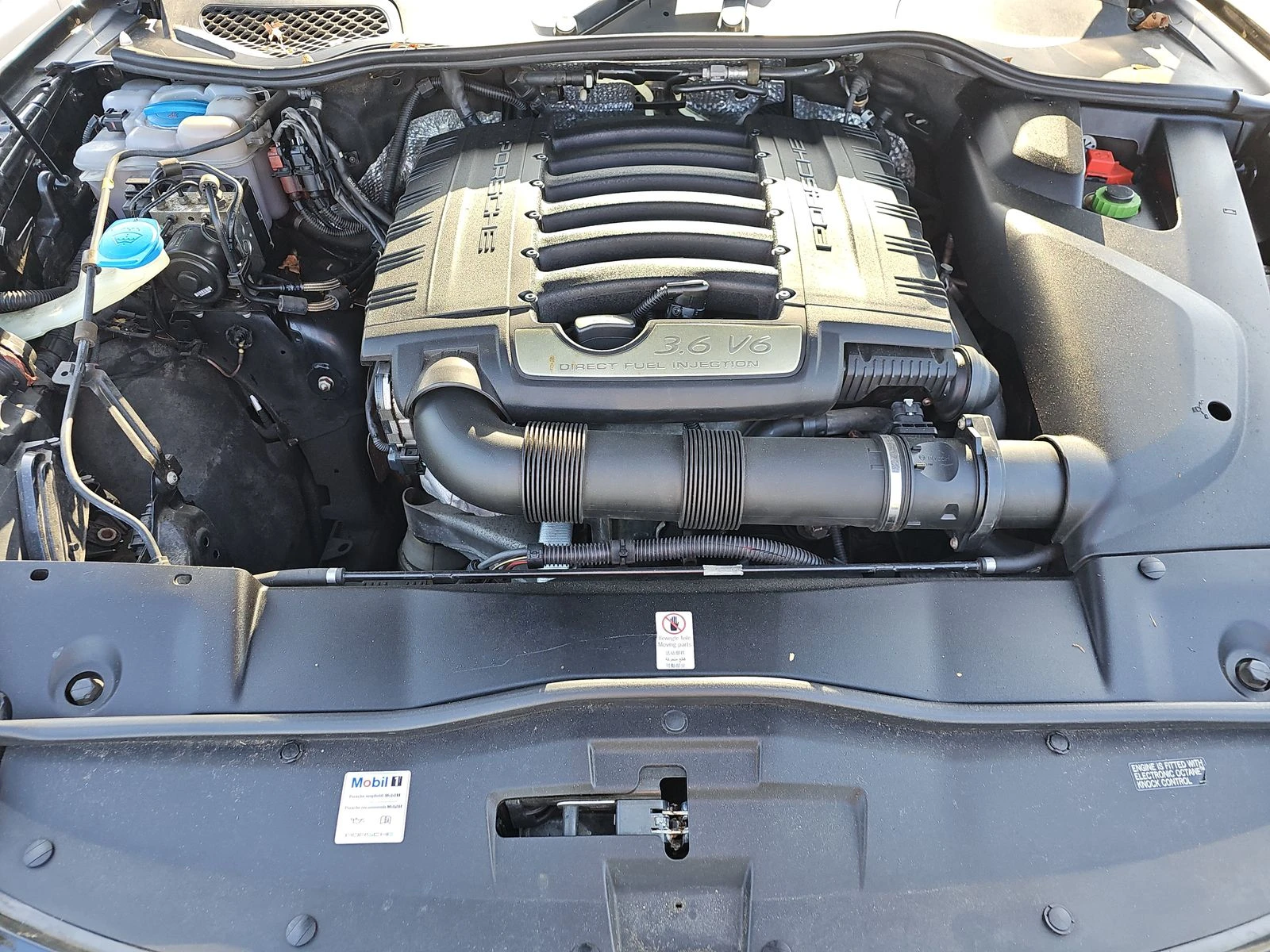 Porsche Cayenne 360КАМЕРА* LANE* ASSIST* ПОДГРЕВ* КЕЙЛЕС* , снимка 15 - Автомобили и джипове - 53916154