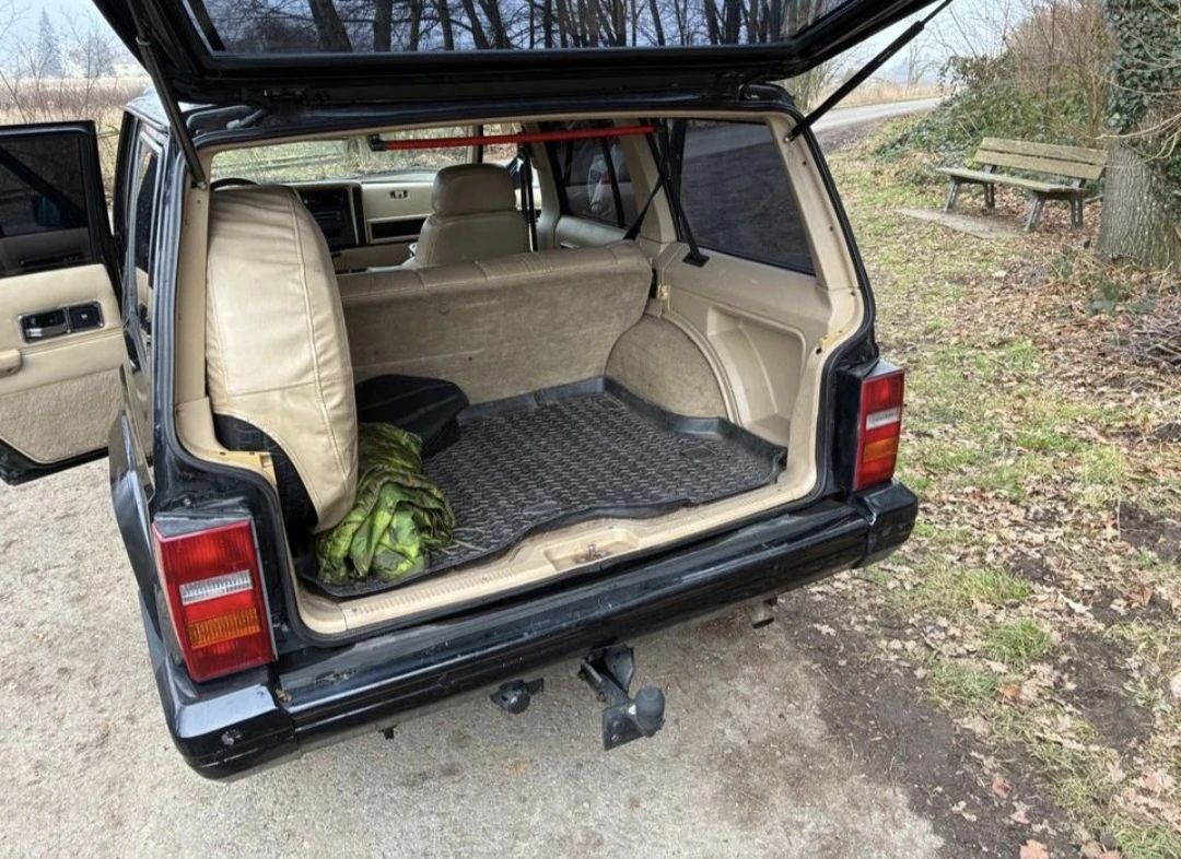 Jeep Cherokee, снимка 7 - Автомобили и джипове - 53932487