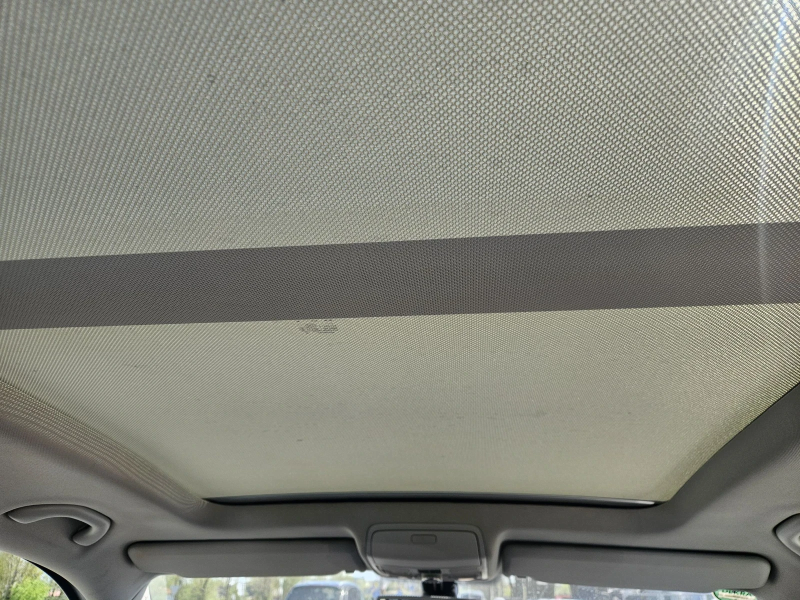 VW Tiguan 2.0 TDI 177 k.c.HIGHLINE 4?4, снимка 13 - Автомобили и джипове - 54350865