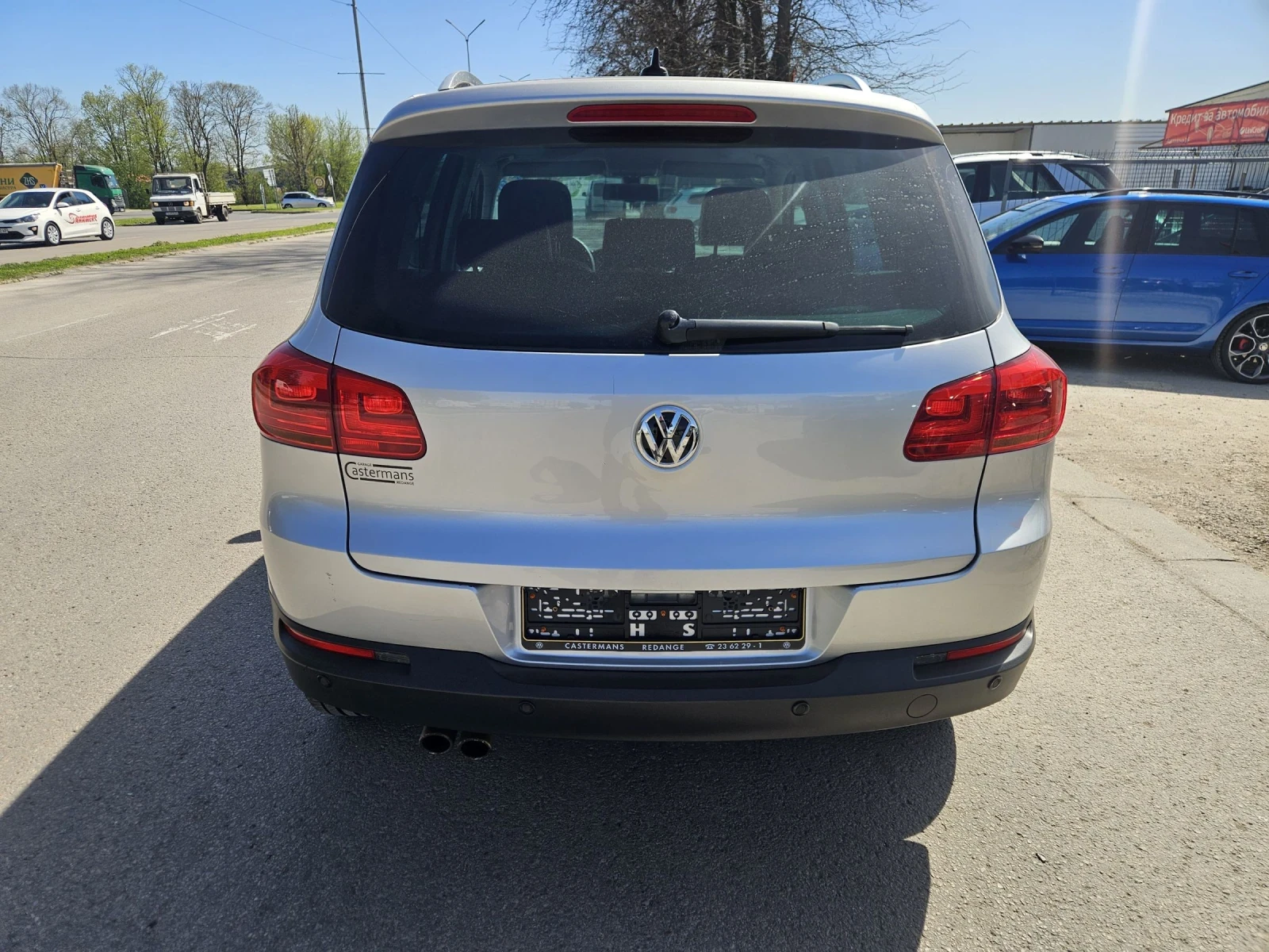 VW Tiguan 2.0 TDI 177 k.c.HIGHLINE 4?4, снимка 6 - Автомобили и джипове - 54350865