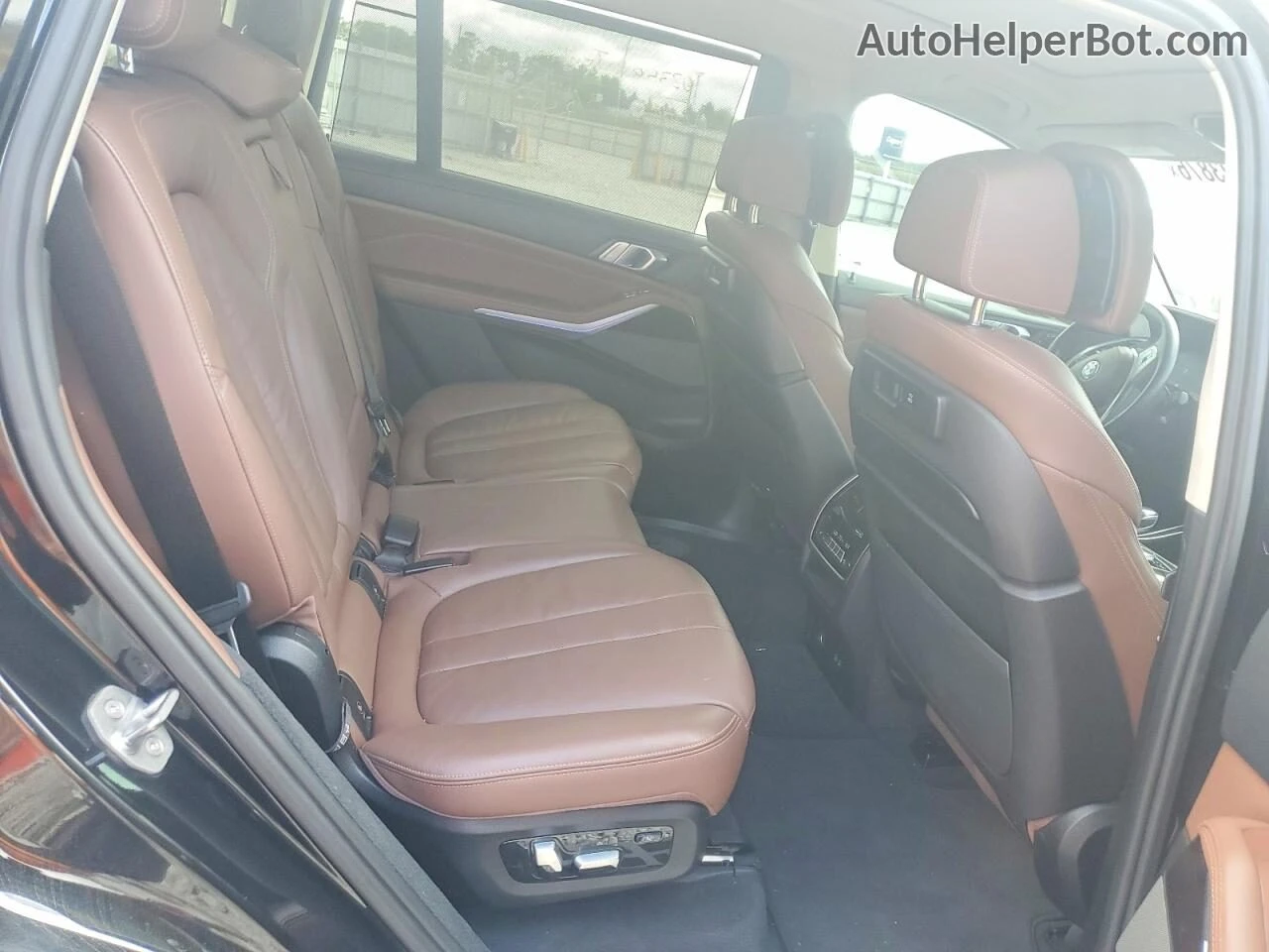 BMW X7 XDRIVE40I* Haraman Kardon* Обдухване* Дистроник, снимка 9 - Автомобили и джипове - 54668316