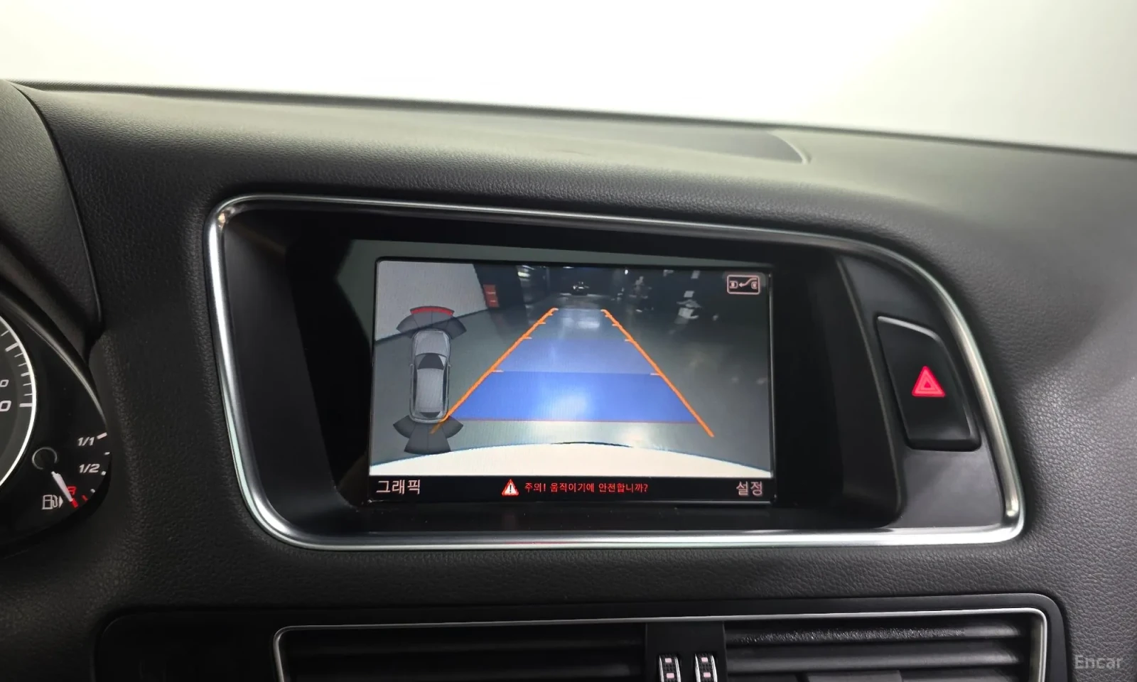 Audi SQ5 CUSTOM* 145000km* EKSTROV!!!, снимка 13 - Автомобили и джипове - 55044209