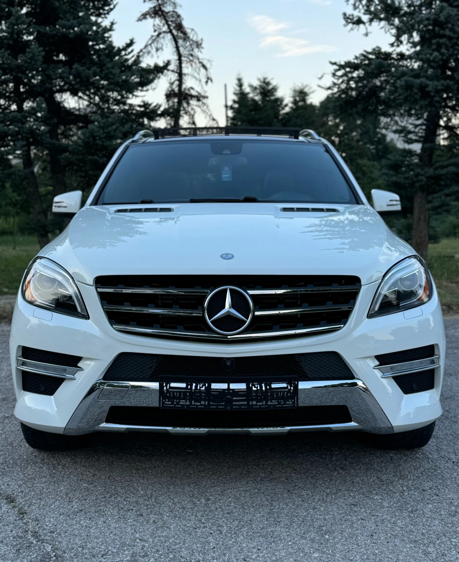 Mercedes-Benz ML 350 149 000км* AMG* ПОДГРЕВ* 360 CAM* ПАНОРАМА* PARK A, снимка 2 - Автомобили и джипове - 55134346