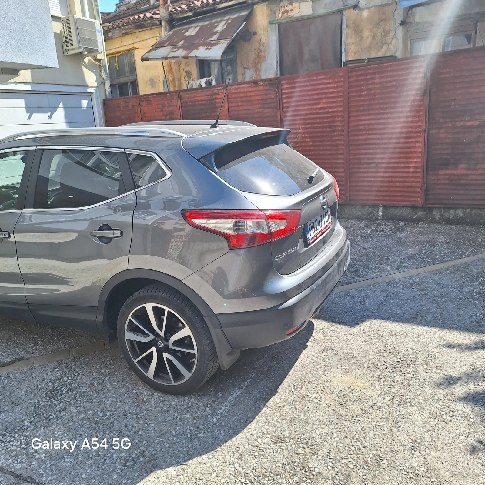 Nissan Qashqai, снимка 5 - Автомобили и джипове - 55573924