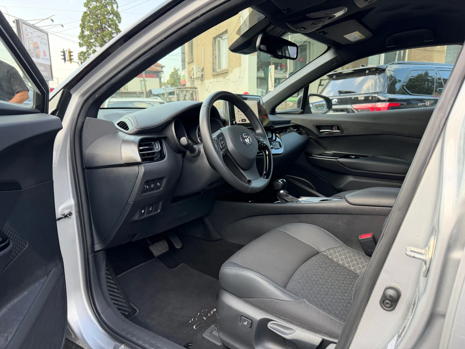 Toyota C-HR 2.0 Face LUXURY , снимка 7 - Автомобили и джипове - 55590956