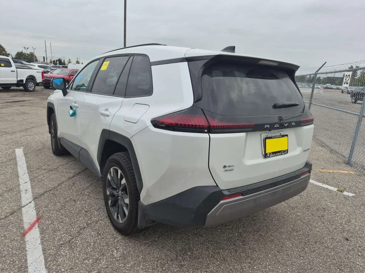Toyota Rav4 * Awd Limited * JBL * 360 * �������� * CARFAX *  | Mobile.bg � ����������� 4