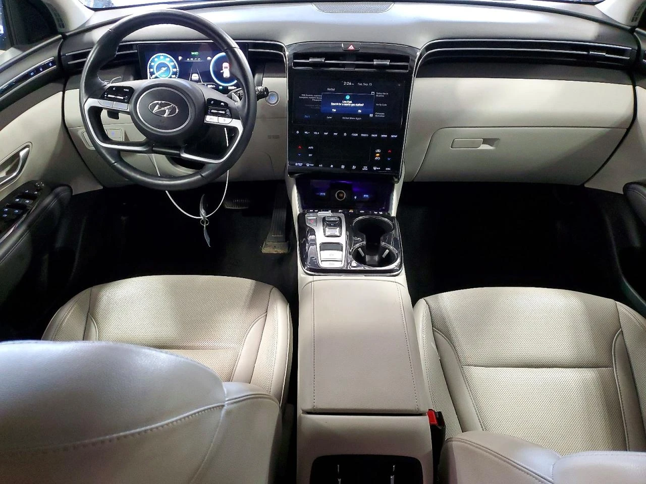 Hyundai Tucson 1.6l Limited, снимка 8 - Автомобили и джипове - 56664039