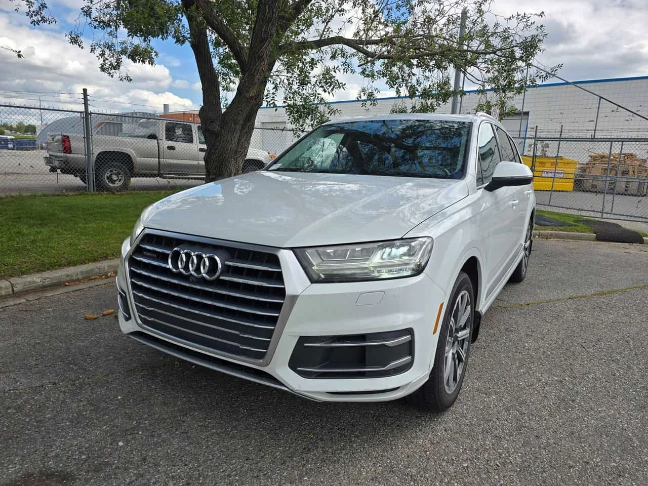 Audi Q7 * 3.0T Technik * CARFAX * ОБДУХВАНЕ * 360 * ПАНО  