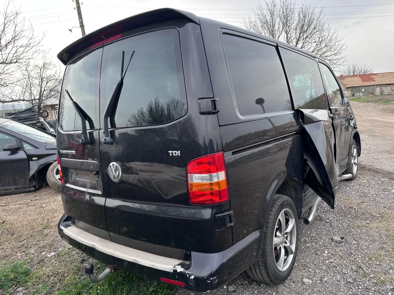 VW T5, снимка 4 - Бусове и автобуси - 51485239