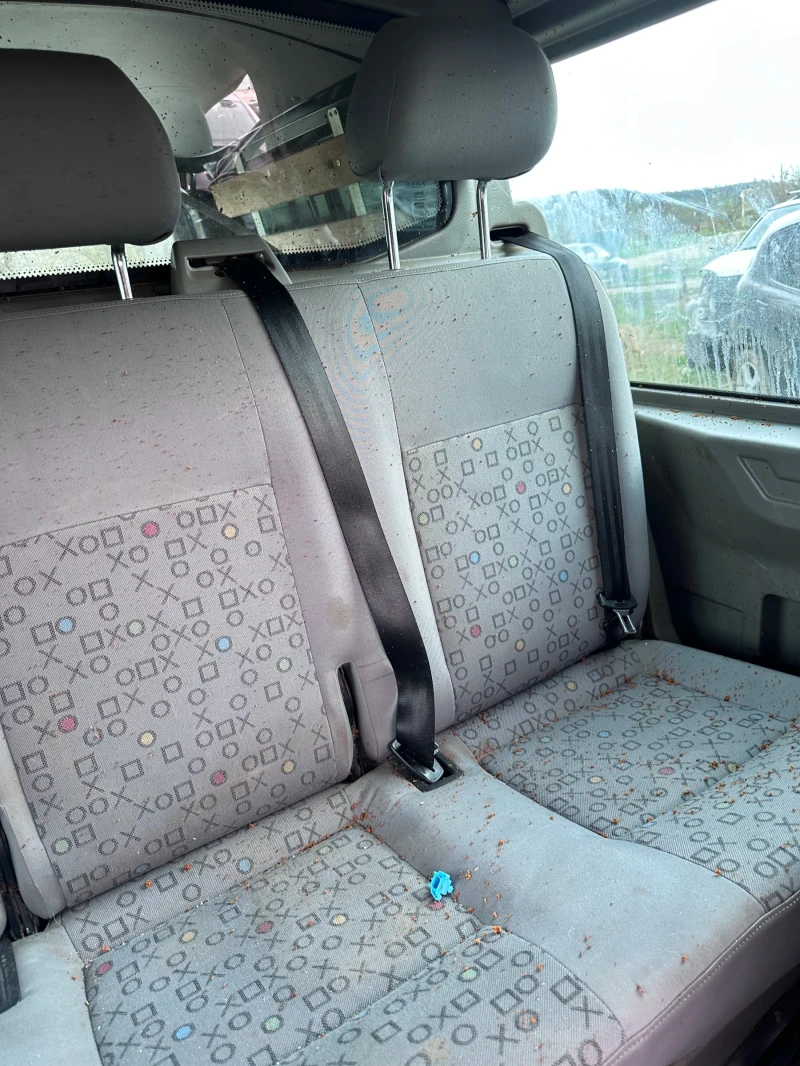 VW T5, снимка 8 - Бусове и автобуси - 51485239