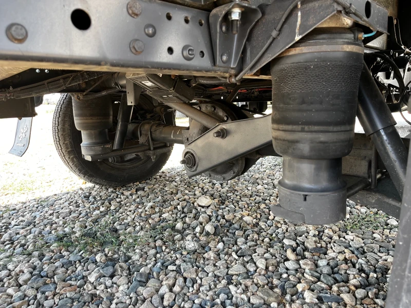 Iveco Daily 3.0/Бордови/въздух/перфектен, снимка 7 - Бусове и автобуси - 51244783