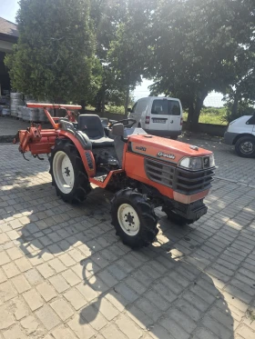 Трактор Kubota GB 20