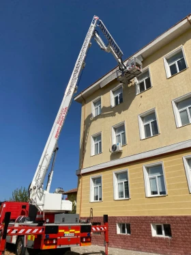 Автовишка Mercedes-Benz Actros Bronto SkyLift 32, снимка 2