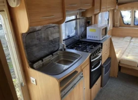 Каравана Adria Адора 532, снимка 7