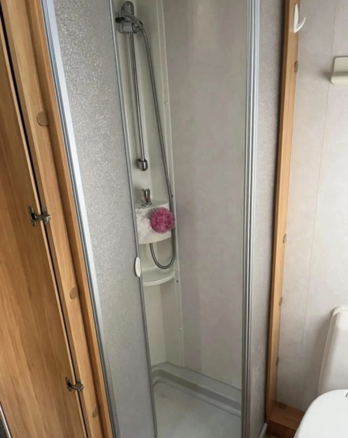  Adria  532 | Mobile.bg   11