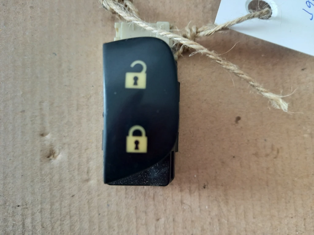 ����� ��������� ���������� ���� 9-3 (5) | Mobile.bg � ����������� 1