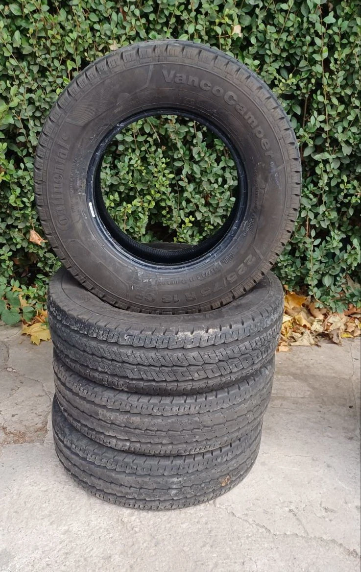 Гуми Зимни 225/75R16