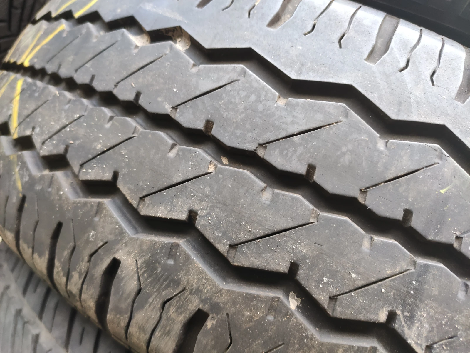 ���� 215/70R16 | Mobile.bg � ����������� 4