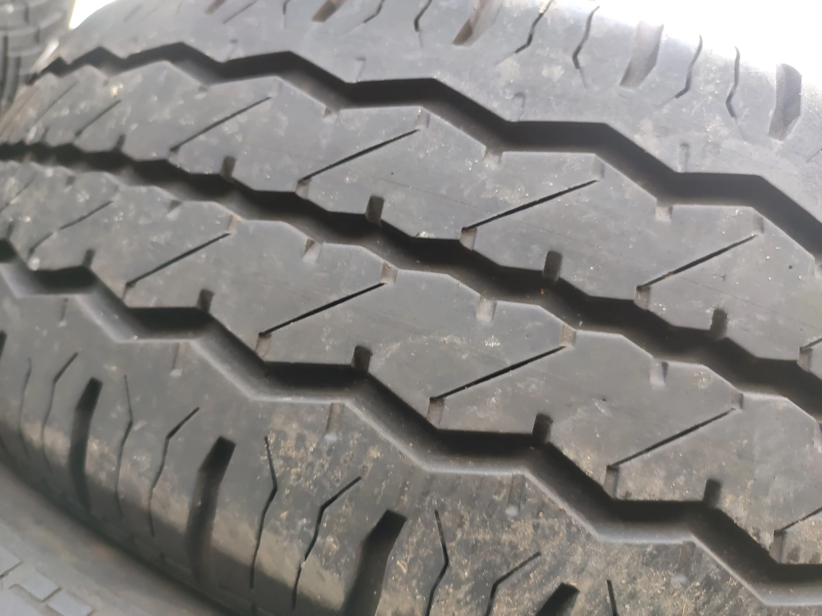���� 215/70R16 | Mobile.bg � ����������� 3