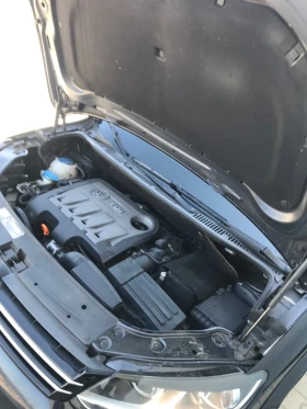 VW Touran 1.6tdi 105 7 Места, снимка 14