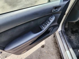 Toyota Avensis | Mobile.bg    17