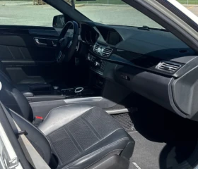 Обява за продажба на Mercedes-Benz E 63 AMG * CARFAX * АВТО КРЕДИТ * ЦЕНА ДО БГ! ~51 999 лв. - изображение 10