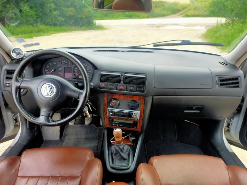 VW Golf VR6 TURBO 4MOTION, снимка 11 - Автомобили и джипове - 45952338