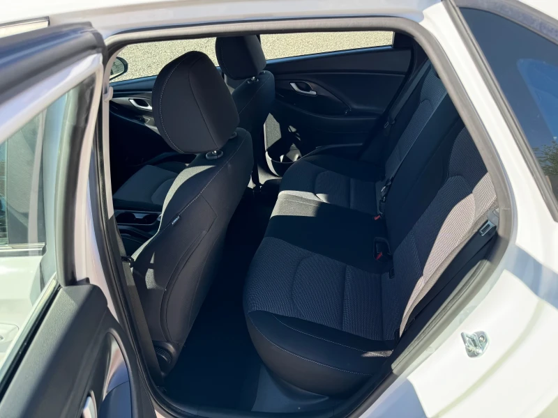 Hyundai I30 1.0TGDI FULL EXTRAS, снимка 9 - Автомобили и джипове - 47412591