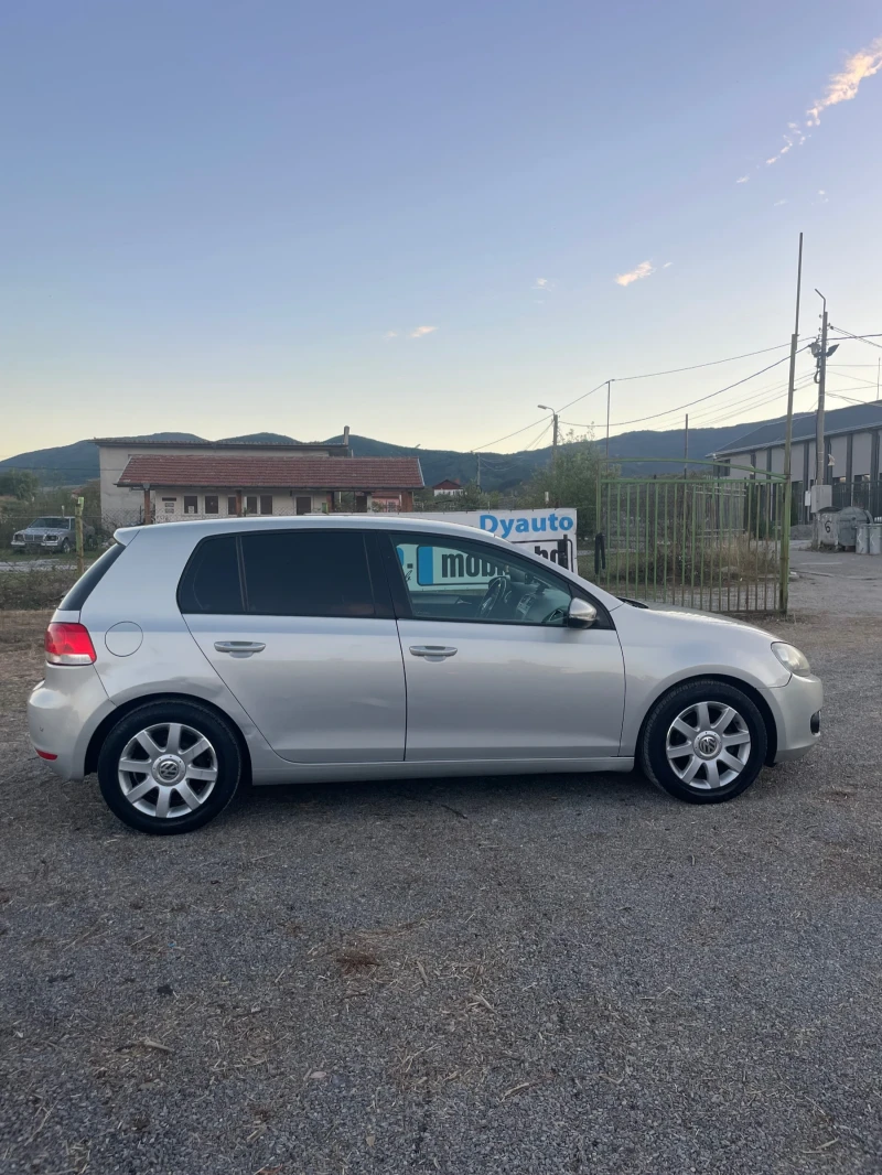 VW Golf 2.0 110hp, снимка 4 - Автомобили и джипове - 47439935