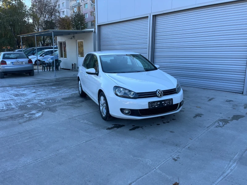 VW Golf 1.6 газ, снимка 1 - Автомобили и джипове - 47893310