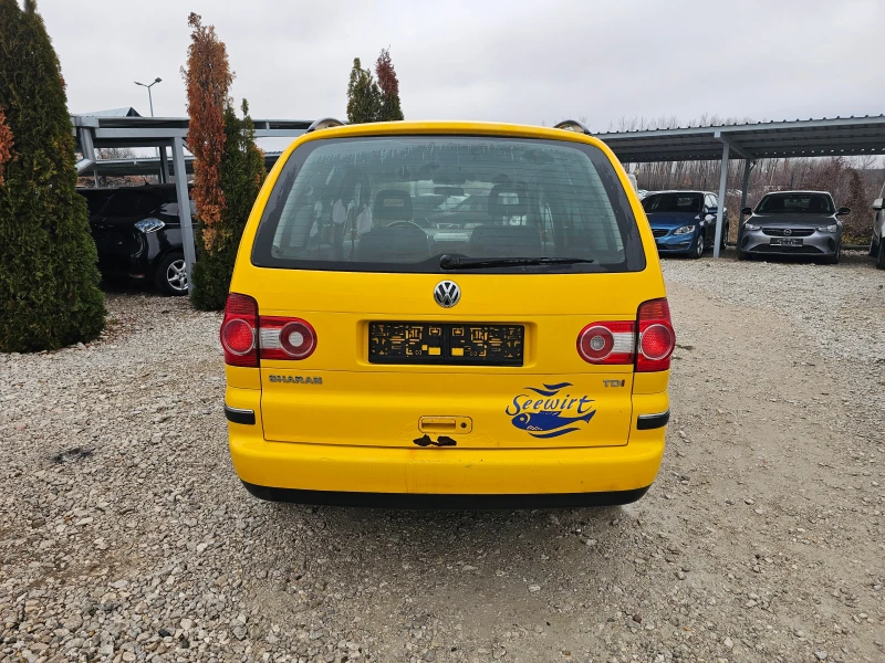 VW Sharan 1.9 TDI КЛИМАТРОНИК 116 кс , снимка 4 - Автомобили и джипове - 48233958