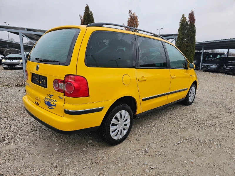 VW Sharan 1.9 TDI КЛИМАТРОНИК 116 кс , снимка 5 - Автомобили и джипове - 48233958