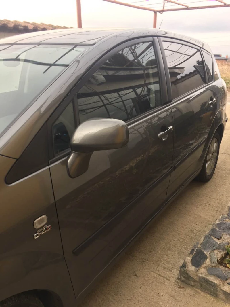 Toyota Verso, снимка 4 - Автомобили и джипове - 48486863