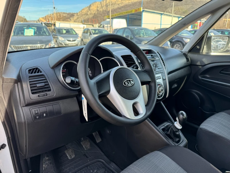 Kia Venga 1.4i-90к.с!, снимка 10 - Автомобили и джипове - 48595507