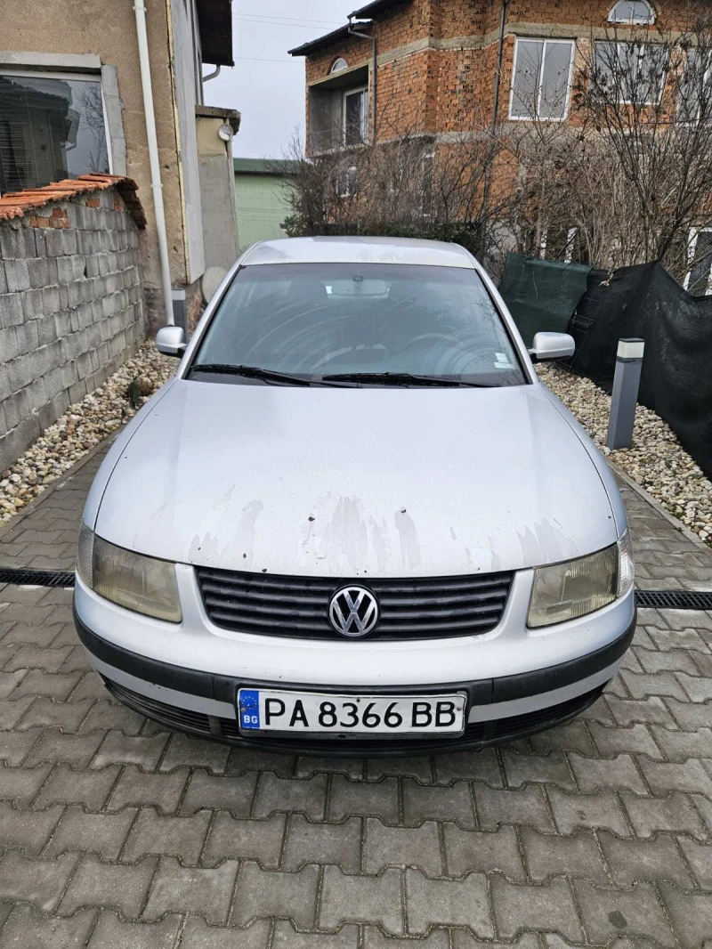 VW Passat, снимка 4 - Автомобили и джипове - 49214324