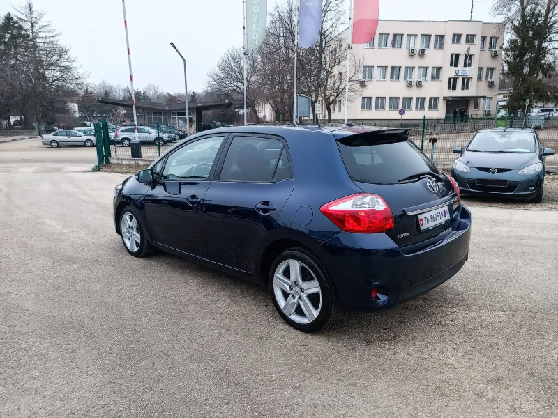 Toyota Auris 1.8i-147кс-ШВЕЙЦАРИЯ-РЪЧКА-6ск-FACELIFT-NAVI, снимка 5 - Автомобили и джипове - 49297206