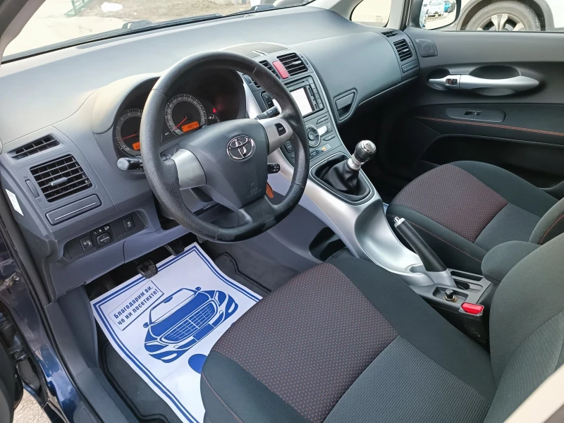 Toyota Auris 1.8i-147кс-ШВЕЙЦАРИЯ-РЪЧКА-6ск-FACELIFT-NAVI, снимка 8 - Автомобили и джипове - 49297206