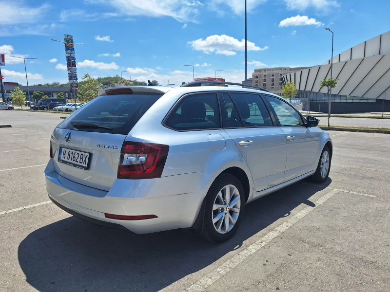 Skoda Octavia, снимка 5 - Автомобили и джипове - 52665827