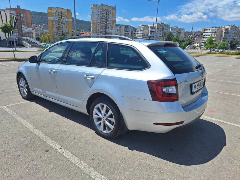 Skoda Octavia, снимка 7 - Автомобили и джипове - 52665827