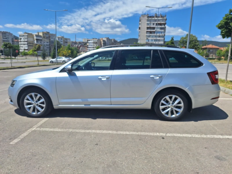 Skoda Octavia, снимка 8 - Автомобили и джипове - 52665827