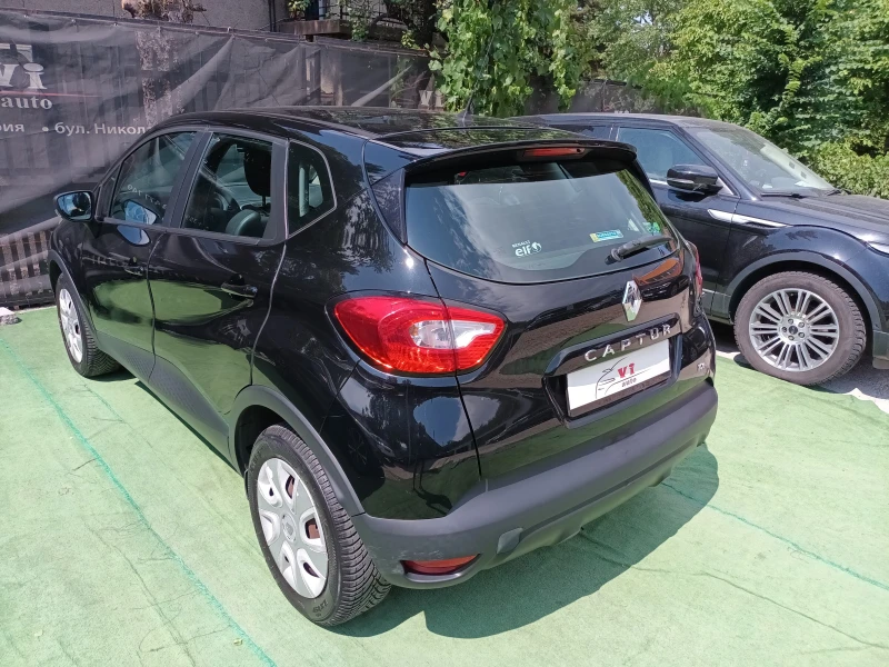 Renault Captur Tce, снимка 5 - Автомобили и джипове - 51454780