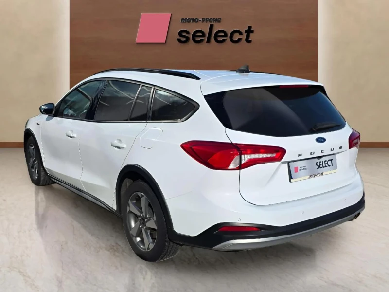 Ford Focus 1.0 EcoBoost, снимка 3 - Автомобили и джипове - 52298574