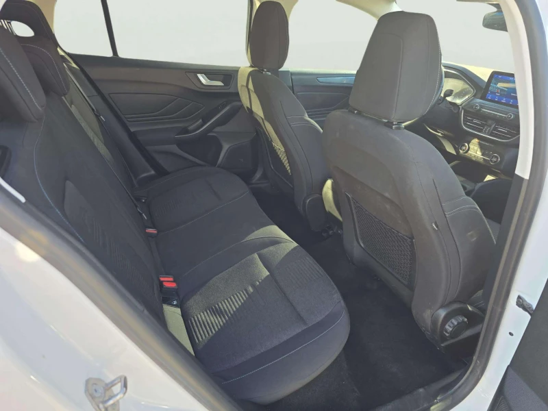 Ford Focus 1.0 EcoBoost, снимка 10 - Автомобили и джипове - 52298574