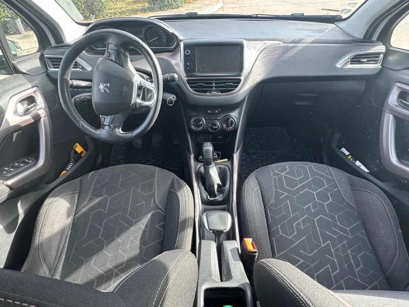 Peugeot 2008, снимка 7 - Автомобили и джипове - 52594753
