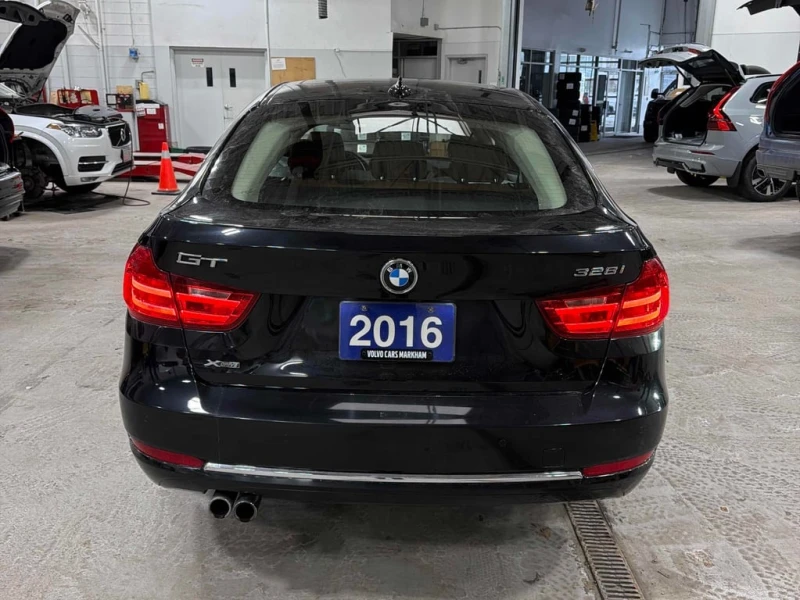 BMW 328 2016 XDRIVE * БЕЗ ПЪРВОНАЧАЛНА ВНОСКА, снимка 5 - Автомобили и джипове - 52836115